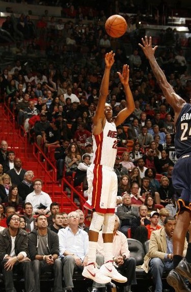 无数球迷的 无数球迷的