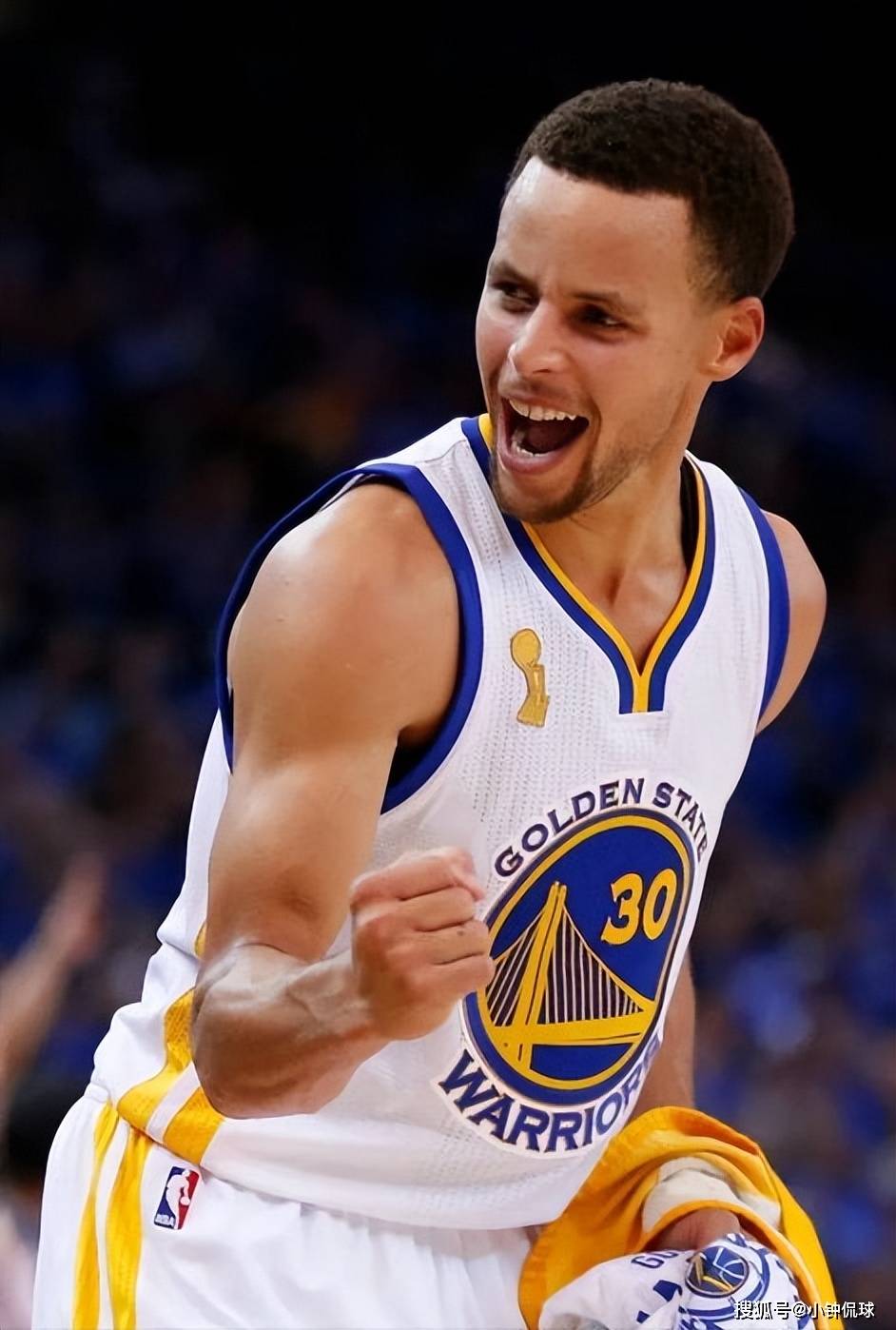 眼中闪着光 眼中闪着光