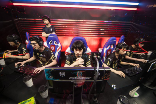 他善于利用 他善于利用