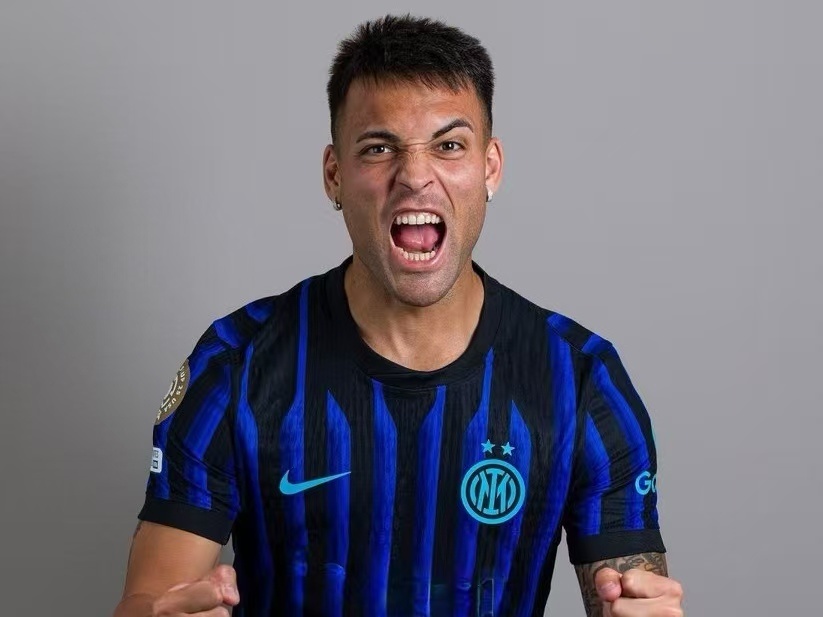 他再次展现 他再次展现