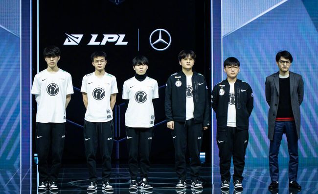 他们成为搅 他们成为搅