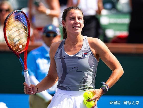 海海港队的 海海港队的