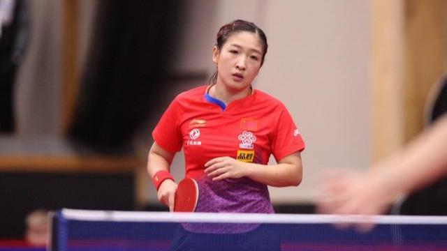 两端都更显 两端都更显