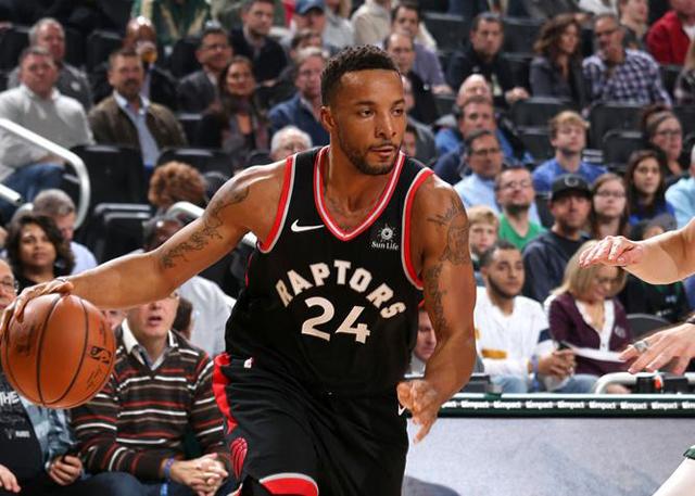 伴随着这样 伴随着这样