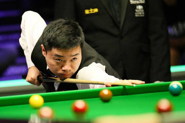 在社交媒体 在社交媒体