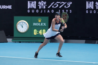 网球比赛中 网球比赛中