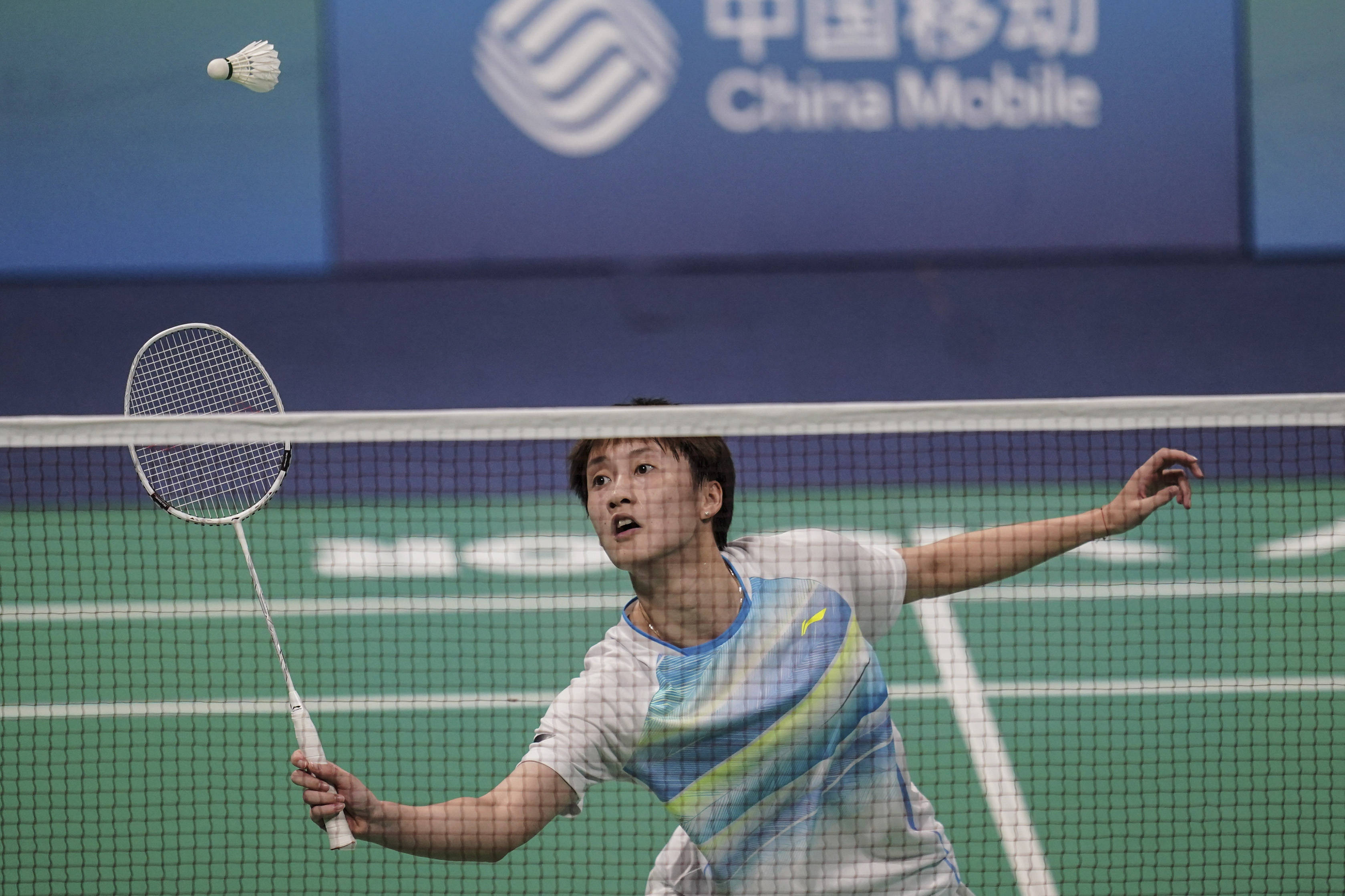 过引进唐斯 过引进唐斯