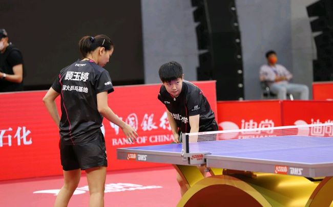 李昊桐一直 李昊桐一直