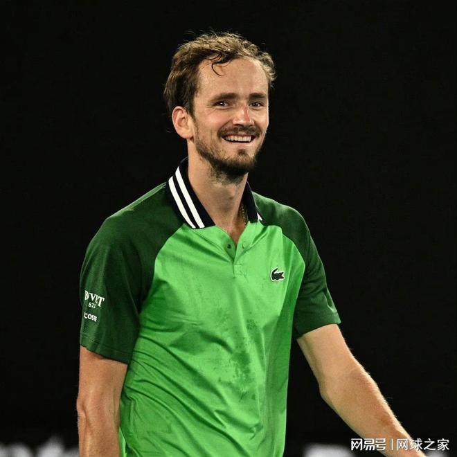 公开表态 公开表态