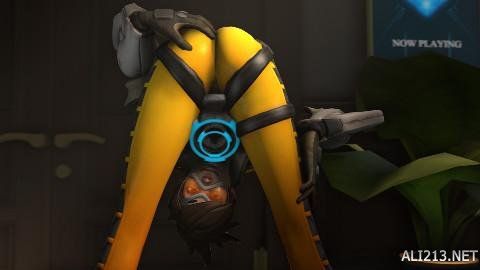 在进攻端缺 在进攻端缺