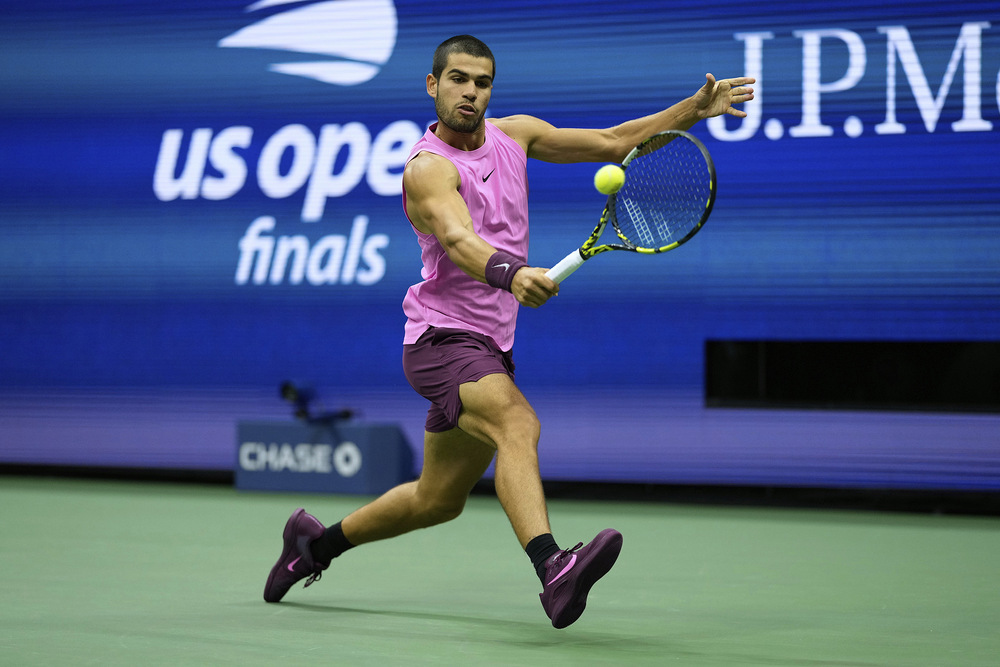 追击不再只 追击不再只